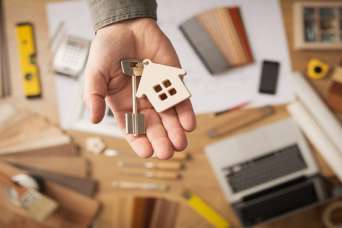 Харьков впервые выдал жилье сотруднику местного предприятия