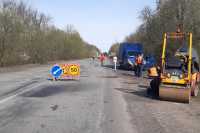 У Хмельницькiй областi розпочато лiквiдацiю аварiйної ямковостi гарячим асфальтобетоном