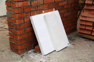 Как утеплить частный дом с помощью пеностекла