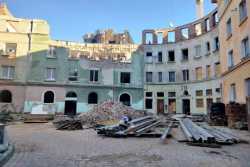 Львiв хоче до зими вiдремонтувати зруйнованi росiйськими ракетами будинки