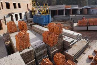 В Киеве никак не достроят центр для животных