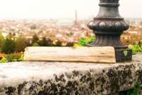 Изобретены солнечные панели, имитирующие дерево, камень и бетон