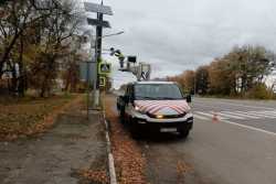 На хмельницьких дорогах проведено обслуговування об'єктiв освiтлення