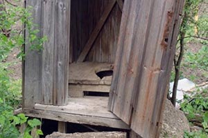 В Ивано-Франковске застройщик хочет оставить жителей без туалетов