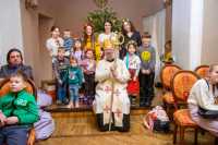Дети украинских беженцев приняли участие в праздновании Дня Святого Николая