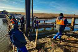 Через канал Кофа в Одеськiй областi ремонтують мiст