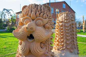 50 шедевров гончарного искусства Украины: парковая скульптура. Фото