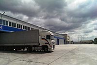 В Киеве из-под складов забрали 3 га земли