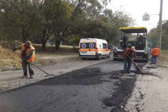 Запорожье не слишком сэкономило на ремонте дорог