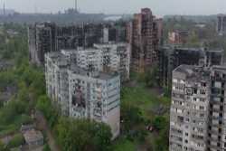 Как выглядит жизнь на аннексированных территориях Украины за кадром пропагандистских роликов