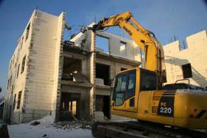 Киевские стройки, официально признанные незаконными: Дарницкий район