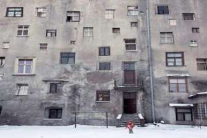 Можно ли угадать планировку квартир в этом доме. Фото