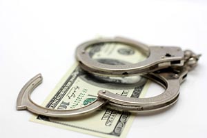 Начальник районного отдела Госземагентства попался на взятке