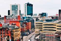 В Англии появились «умные перекрестки», отдающие приоритет пешеходам и велосипедистам