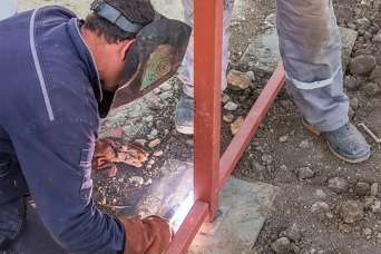 Профильные трубы в частном домостроении