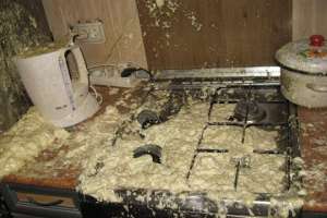 Строительный прикол: придурки и монтажная пена-3. Видео