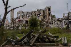 Херсон подсчитывает жертвы и разрушения от российских ракетных ударов