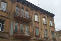 У Львовi вже вiдремонтували 15 аварiйних балконiв