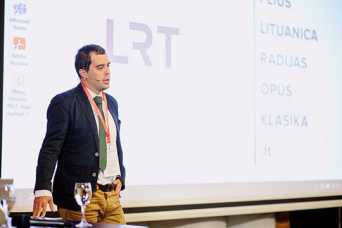 Переворот в России возможен только при условии многомиллионных уличных протестов