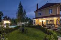 Аренда загородных домов подешевела