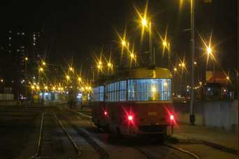 Через складний ремонт у Києвi закривають рух трамваїв