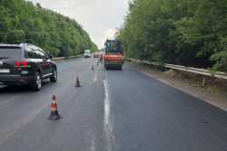 У Хмельницькiй областi вiдремонтували шматочок дороги