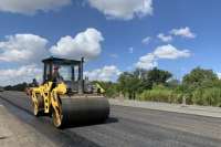 На ремонте днепропетровских дорог задрали цены на стройматериалы