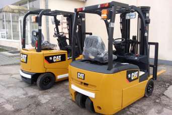 В Украине появилась новинка: электропогрузчики CAT