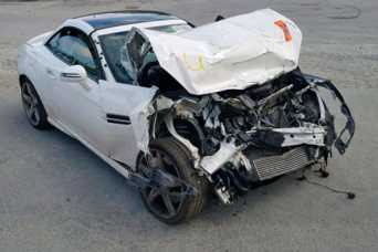 Курьезы: как с помощью евроокон разбить шикарный Mercedes SLK