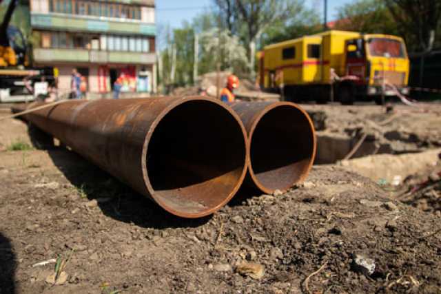 На Микiльськiй Борщагiвцi замiнили аварiйну тепломережу