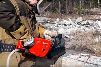 Первая в мире аккумуляторная 18-вольтовая отрезная машина Milwaukee M18 Fuel FCOS230. Обзор-3