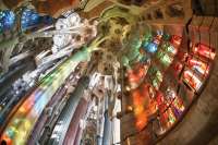 Фото дня. Внутреннее убранство Храма Святого Семейства в Барселоне