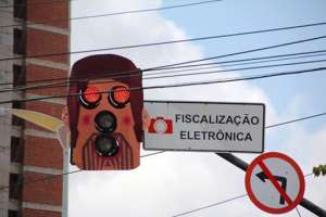 Светофоры получили лица