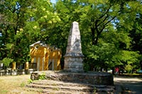 В Днепропетровске без разрешения застроили парк