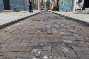 С восстановлением старинной деревянной дороги возникли сложности