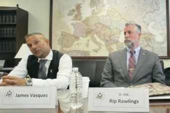 Американские ветераны помогают украинцам сражаться