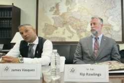 Американские ветераны помогают украинцам сражаться