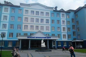 Ровенскому перинатальному центру поставили неправильные окна