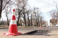 У Днiпрi вже вклали 2,5 тис. кв. м холодного асфальту