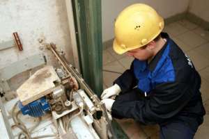 Львов ринулся ремонтировать лифты