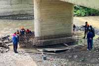 У Чернiвецькiй областi ремонтують аварiйний мiст