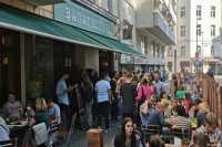 Как украинским беженцам помогают отвлечься от войны