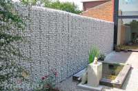 Как сделать ограждение для сада - габион - своими руками. Фото