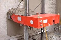 Изобретен конкурент строителям: робот штукатур