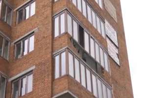 Скандальная новостройка во Львове рассыпалась от ветра