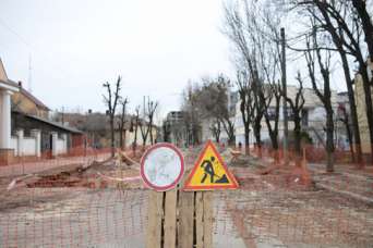 Во Львове ремонт улицы отстает на 3 месяца