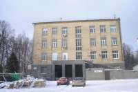 На пр. Победы серьезно "реконструируют" здание