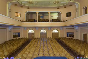 Во Львове залили бетоном памятник архитектуры