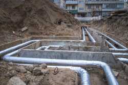 У Мiнському районi Киева проклали нову тепломережу