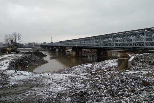 На мосту в Тересвi роботи ще тривають